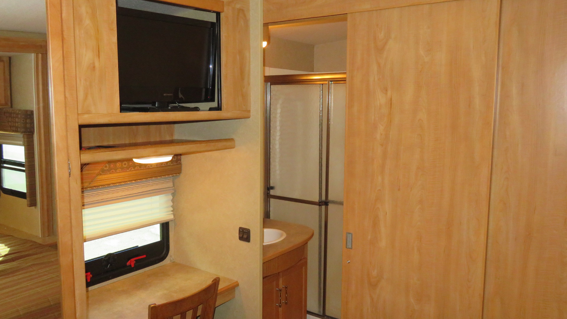 IMG_0213 – RV Roundtable Buy – Sell – Join