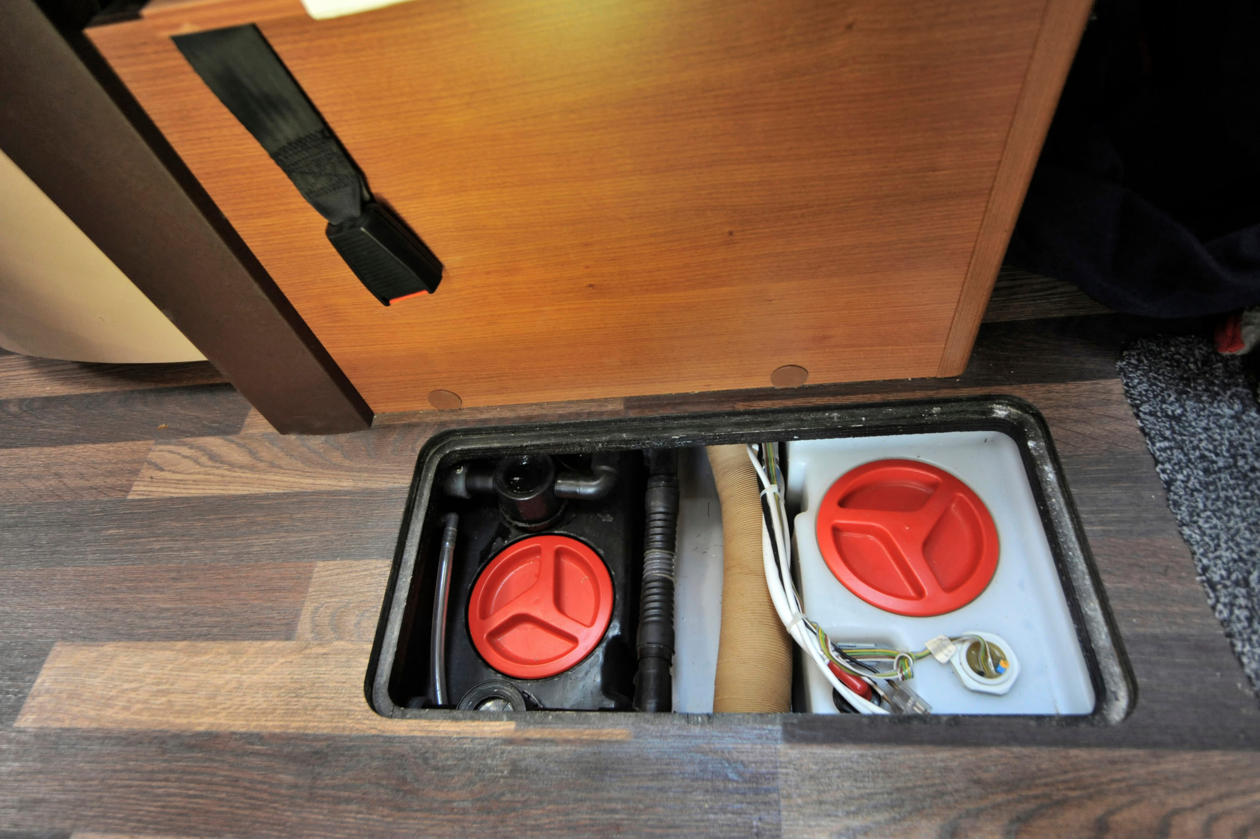 Water tanks in an RV